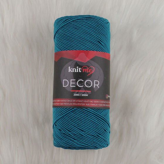 Knit Me Decor BK045