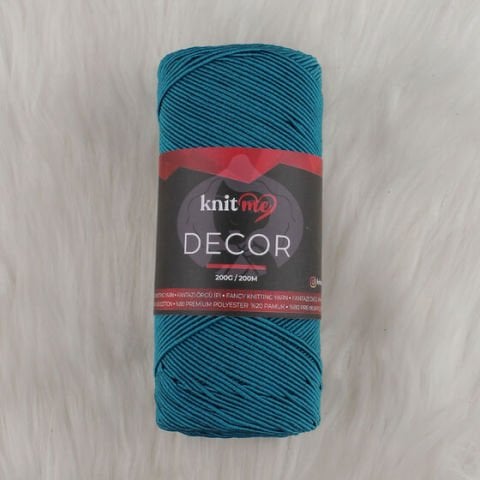 Knit Me Decor BK045