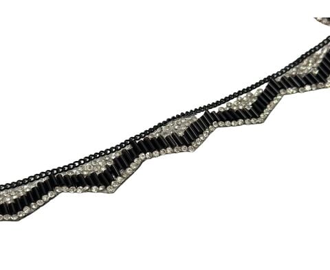 Üçgen Taşlı Yapışkan Şerit 1,5cm 1mt Siyah