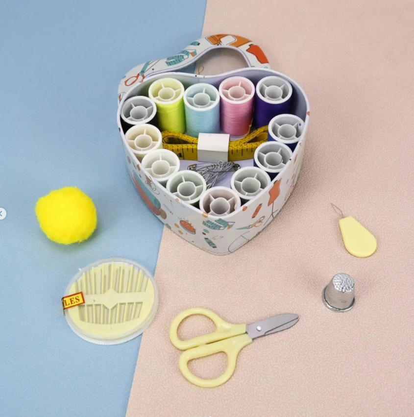 Altuntaş Dikiş Seti 508-5 Kalp Teneke Kutu