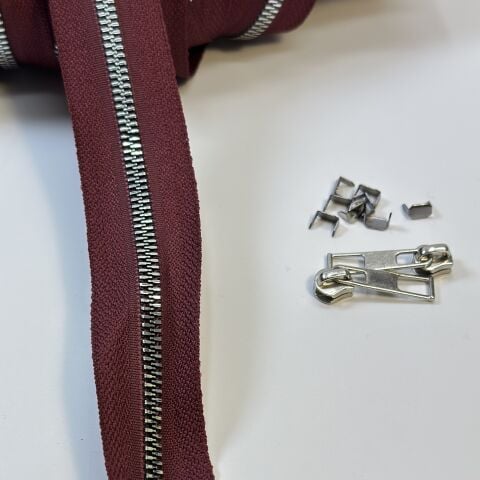 Çanta Fermuar T-6 Kemik Bordo-Gümüş 1mt (2 Adet Fermuar Ucu ve 4 Adet Metal Stop Hediye)